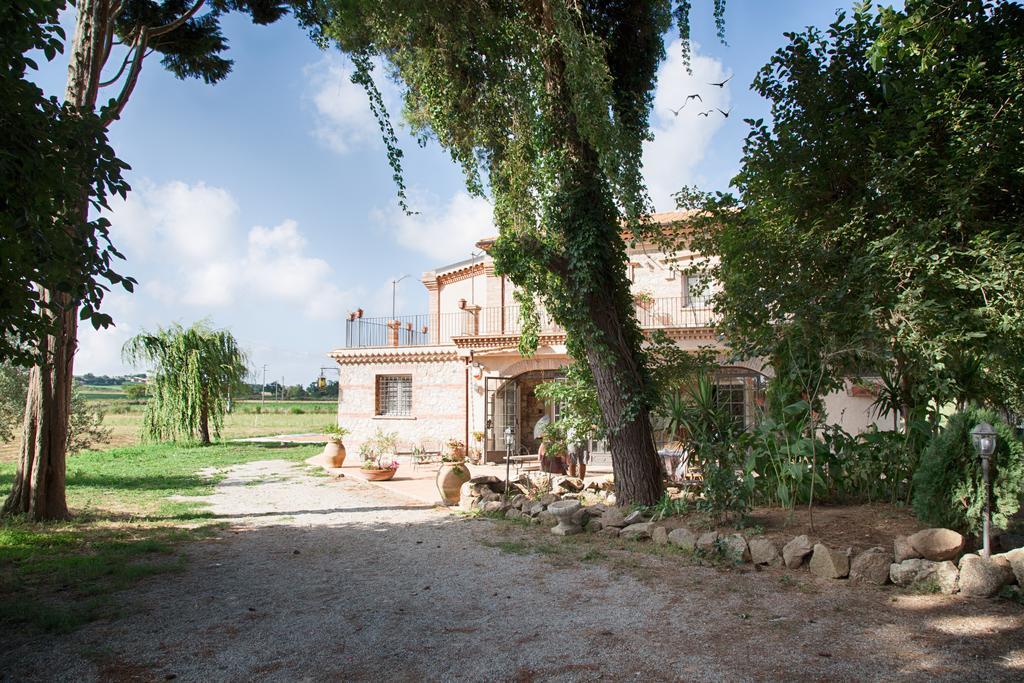 Don Carlo Agriturismo Di Charme Bio Villa Le Pioppe Exterior photo