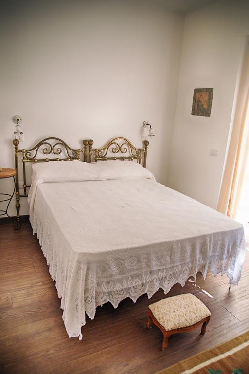 Don Carlo Agriturismo Di Charme Bio Villa Le Pioppe Exterior photo